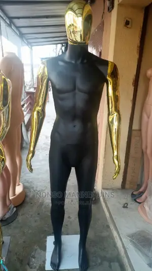 Black Matt And Gold Male Mannequin 1