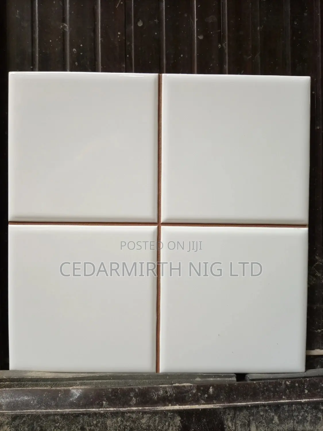 White Draft Spanish Wall Tile ( Arch Blanch)