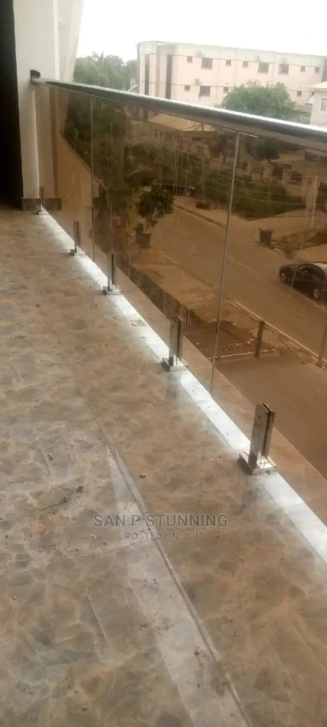 Balcony Glass Rail With 50mm U-Channel Top