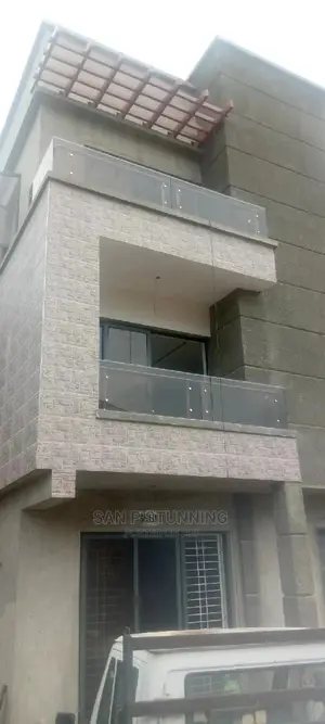 Luxury Glass Rail