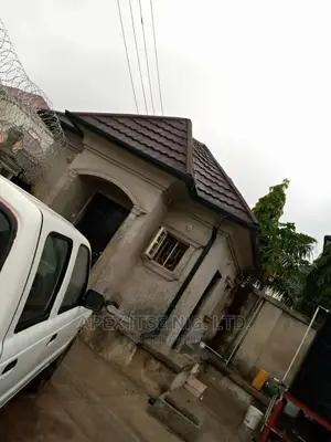 Black Roof Gutter