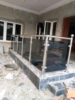 Balcony 10mm Grey Glasa