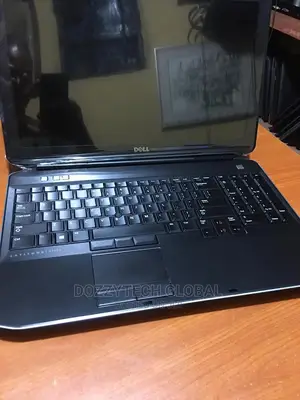 Laptop Dell Latitude E5530 4GB Intel Core I5 HDD 320GB