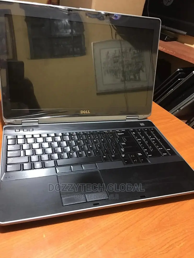 Laptop Dell Latitude E6520 8GB Intel Core I7 HDD 320GB