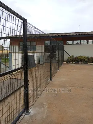Panel Mesh; See-Throug Fencing