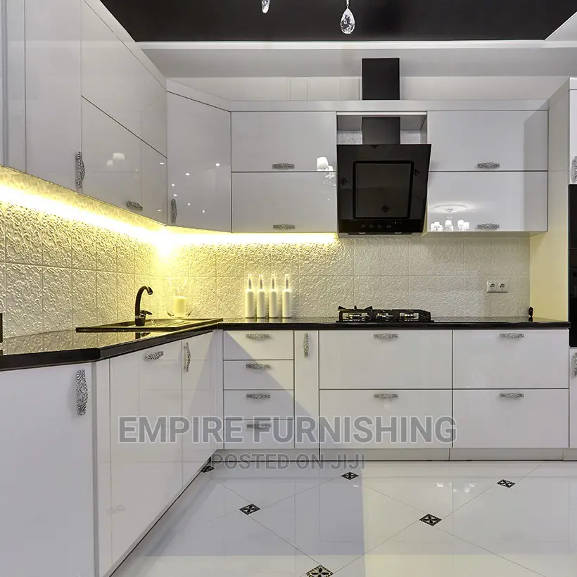 Kitchen Cabinet White