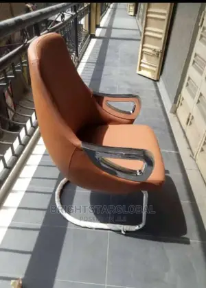 Classic, Back Support Vistors C Leg Chair