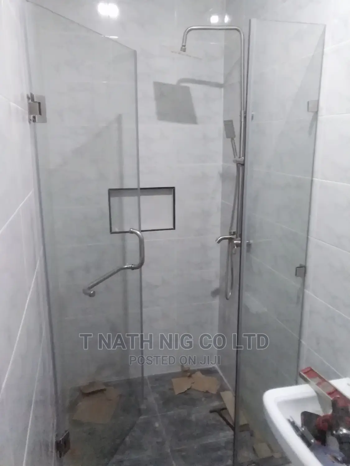 Cubicle Bathroom