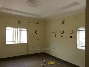 3bdrm Block of Flats in Amac, Lugbe District for sale