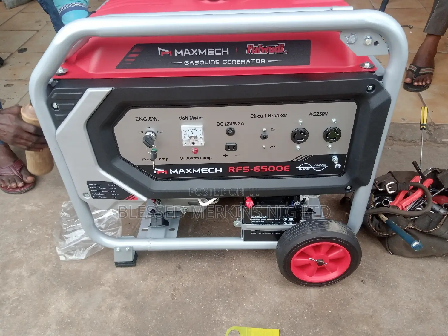 Maxmech Generator