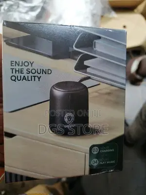Green IPX4 Waterproof Wireless Speaker