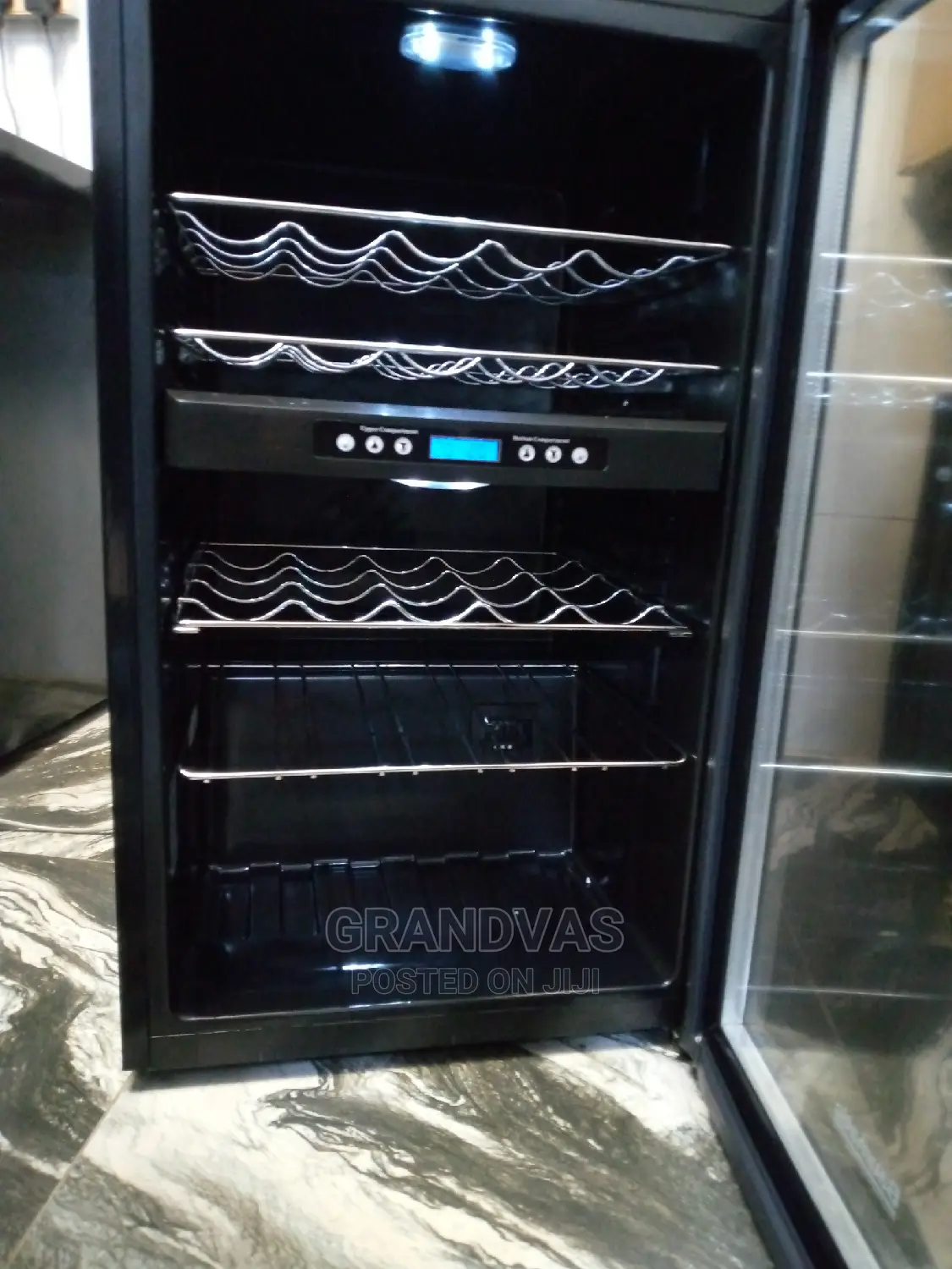 Wine Display Chiller, Cooler