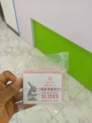 Laboratory Microscope Slides