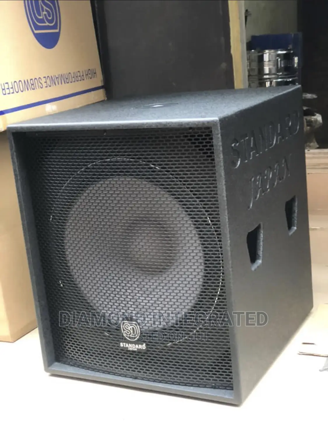 A Pair Standard Single Sub
