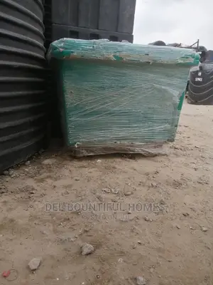 660lits Four Wheel Movable Waste Bin