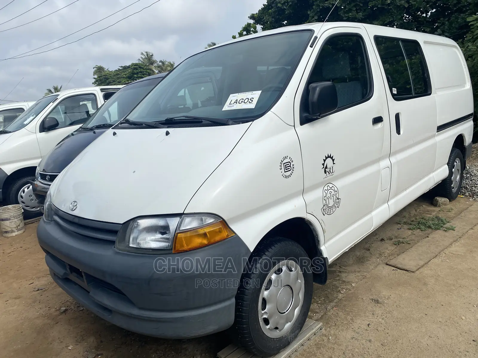 Toyota HiAce 2005