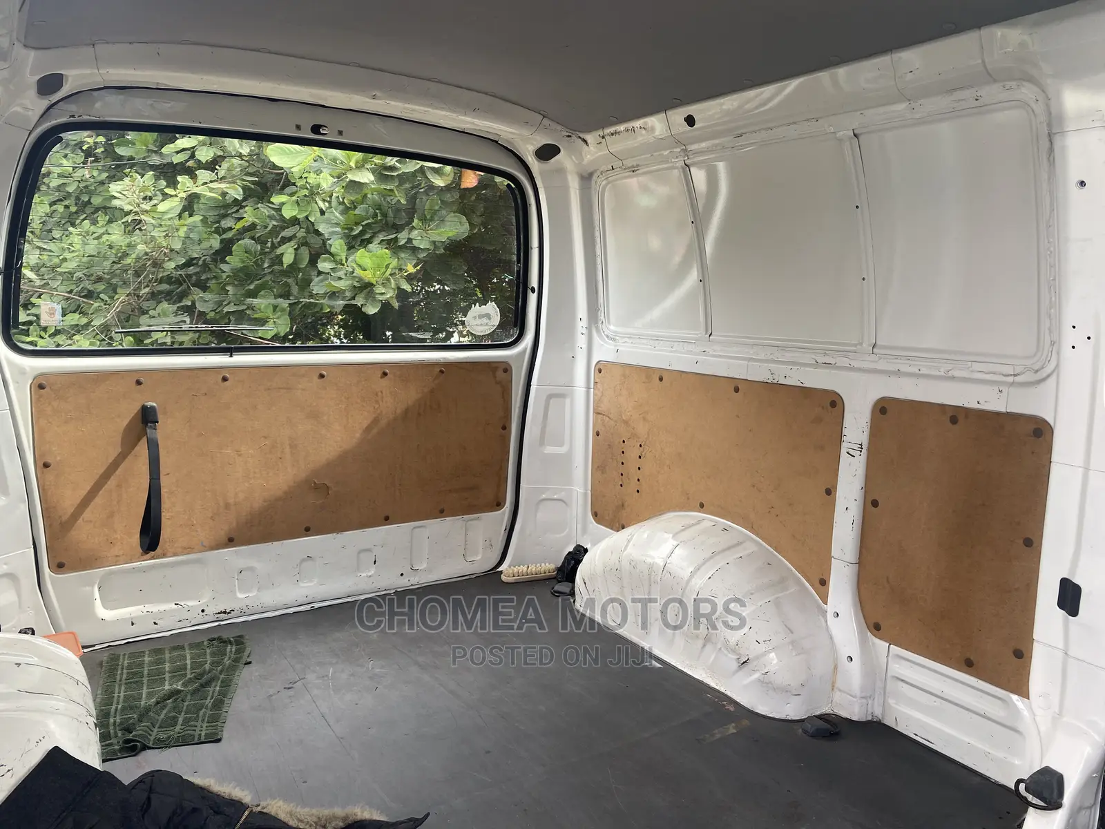 Toyota HiAce 2005