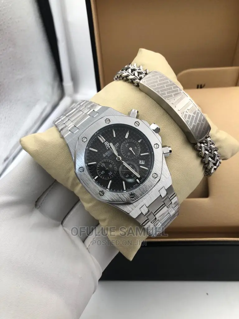 Non Tarnished Wristwatch