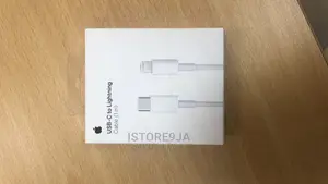 Apple USB-C to Lighting Cable (1M)