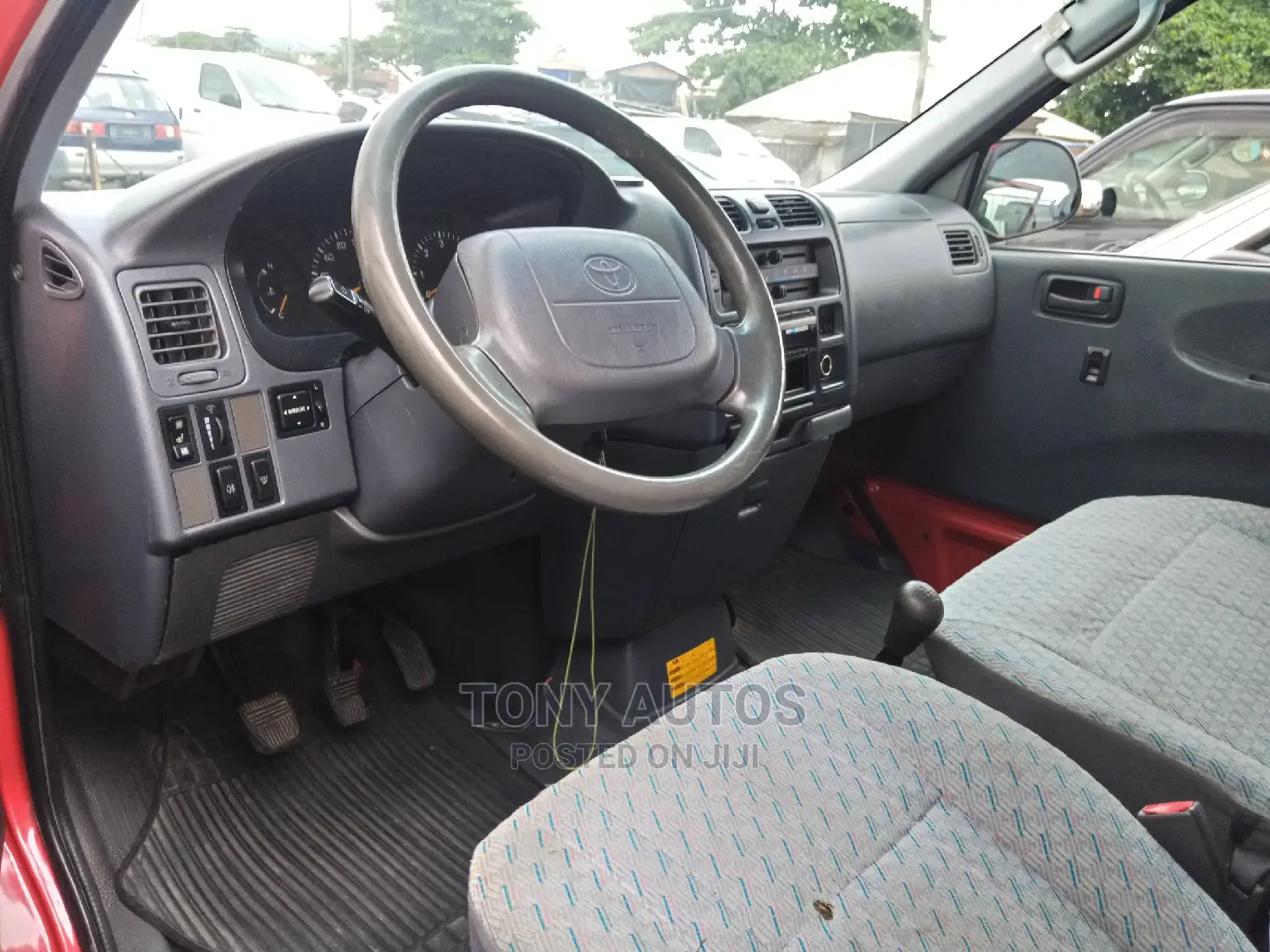 Toyota HiAce 2001