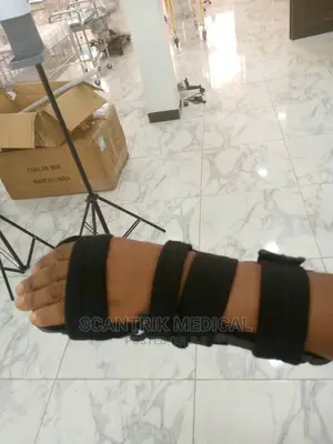 Resting Hand Splint Hand Brace Medical Equipment
