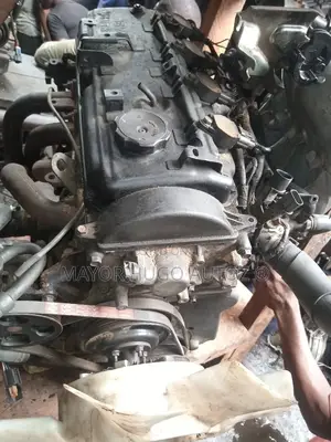 Mitsibushi L200 L400 Engine