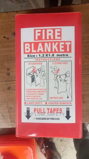 4/6 Fire Blanket.