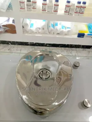 Thick Stable Stainless Steel Bedpan