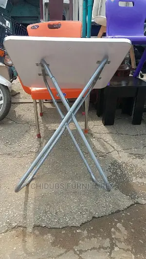 Potable Folding Reading Table
