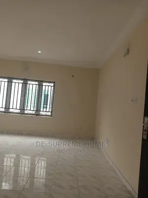 4bdrm Duplex in Meridian Park Estate for rent