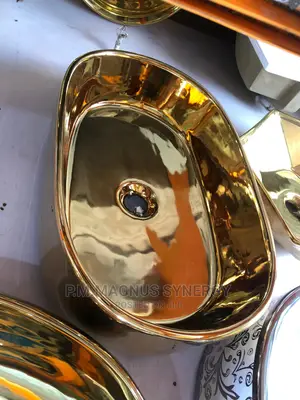 England Standard Gold Basen