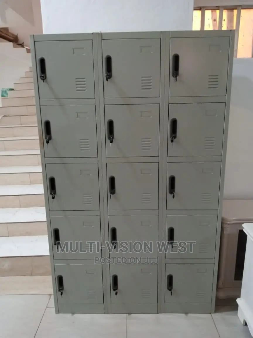 15-Doors Workers Locker