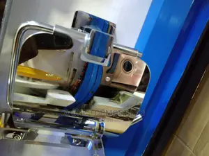 Stainless Tissue Holder