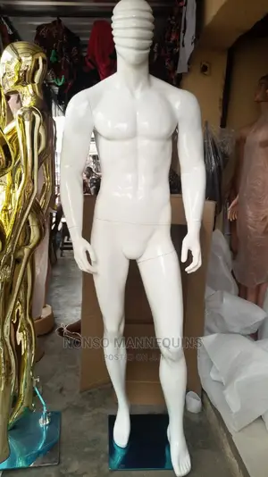Fibre Glossy White Display Model