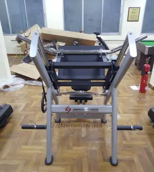Commercial Leg Press Machine