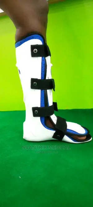 Fracture Boot Walk Cast