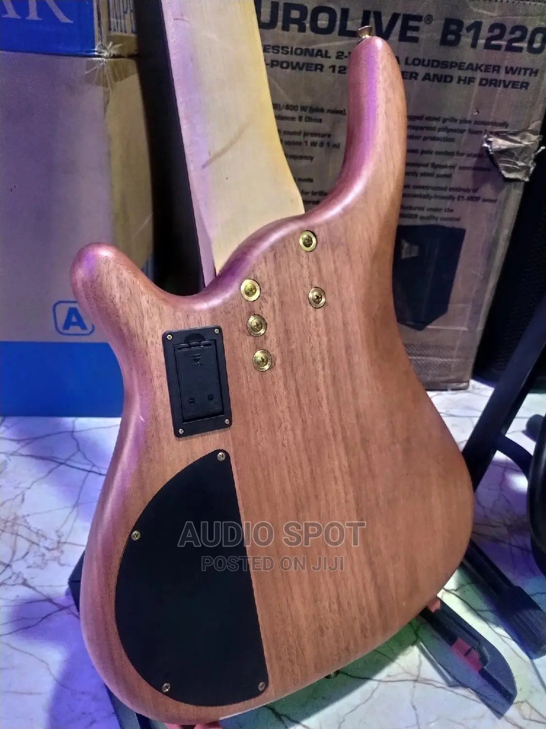 6 Strings J D Active Bass Guitar (Jd-rm6)