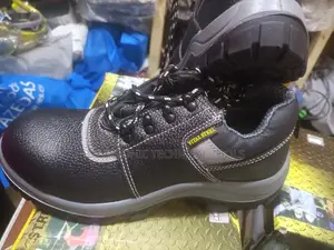 Vital Steel Safety Work Shoe