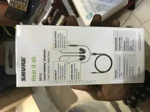 Shure in Ear Monitor SE215 Headphone