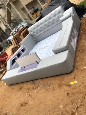 Big 6by7 Master’S Bed Frame With Storage.