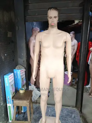 Plastic Male Full Body MANNEQUINS With Plastic Base