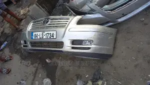 Front Bumper Toyota Avensi 2004