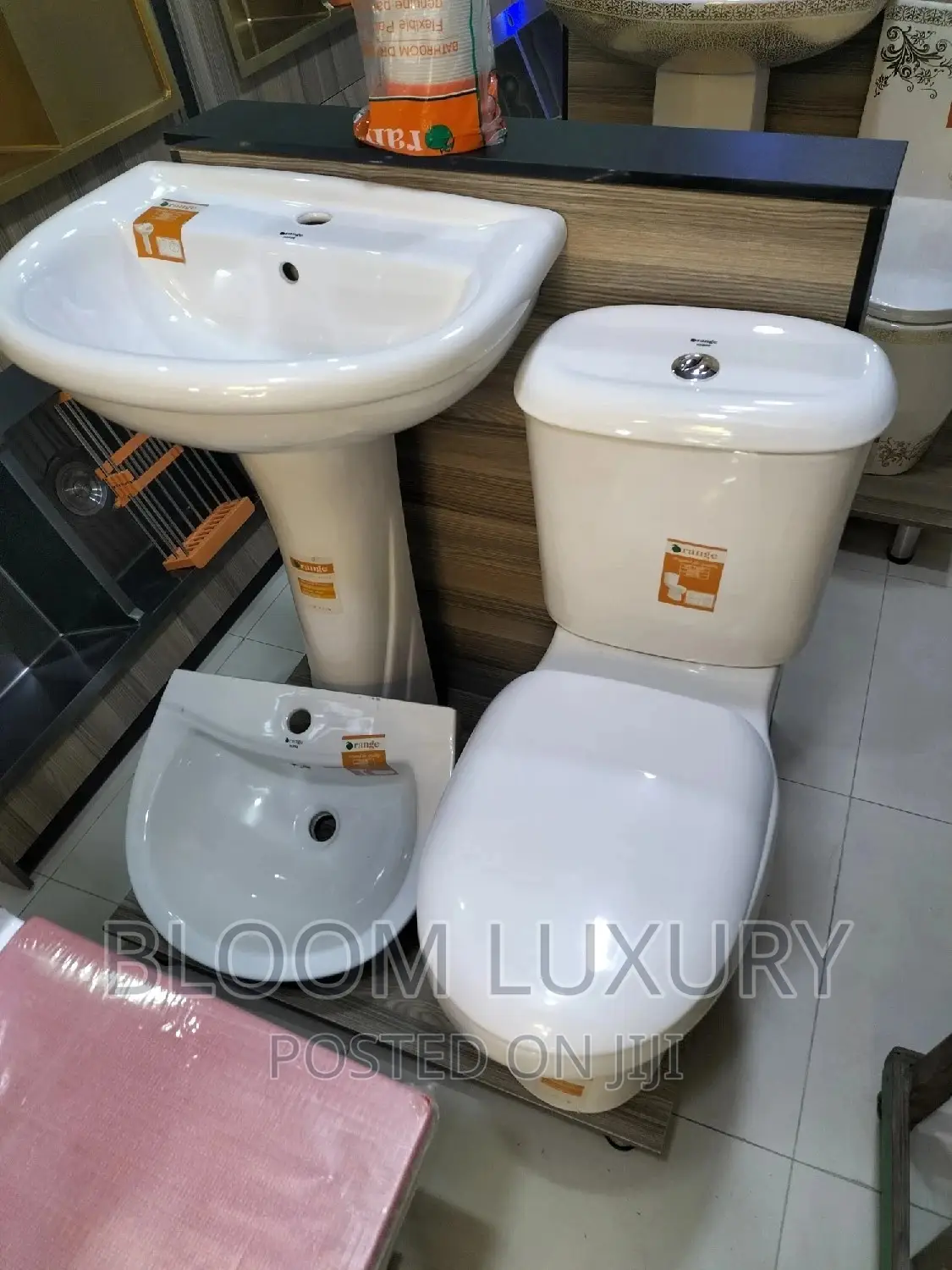 Quality Mini Water Closet 