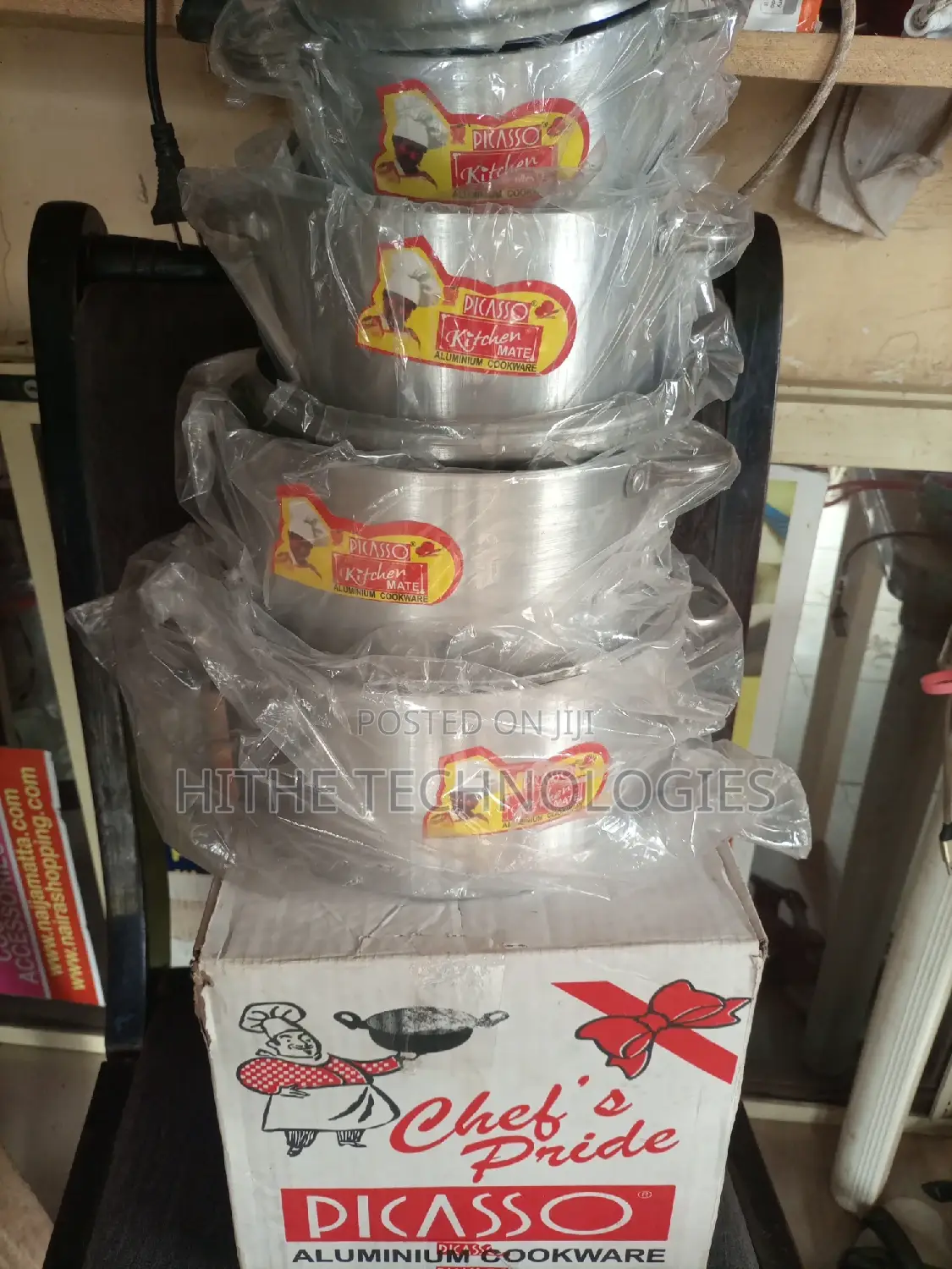 Picasso Aluminum Pot