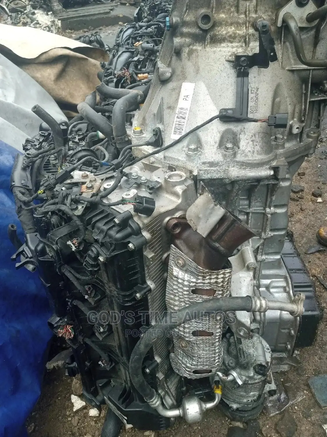 Hyundai Genesis V8