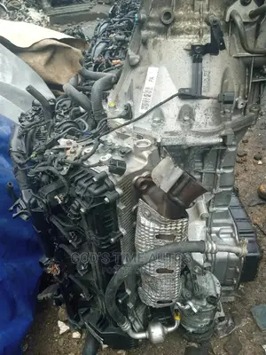 Hyundai Genesis V8