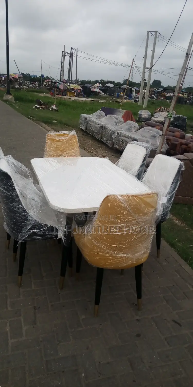 6 Seaters Dinning Table White and Yellow Color