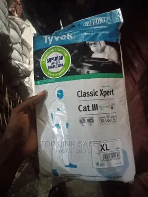 Disposable Tyvek.With Shoe Cover.