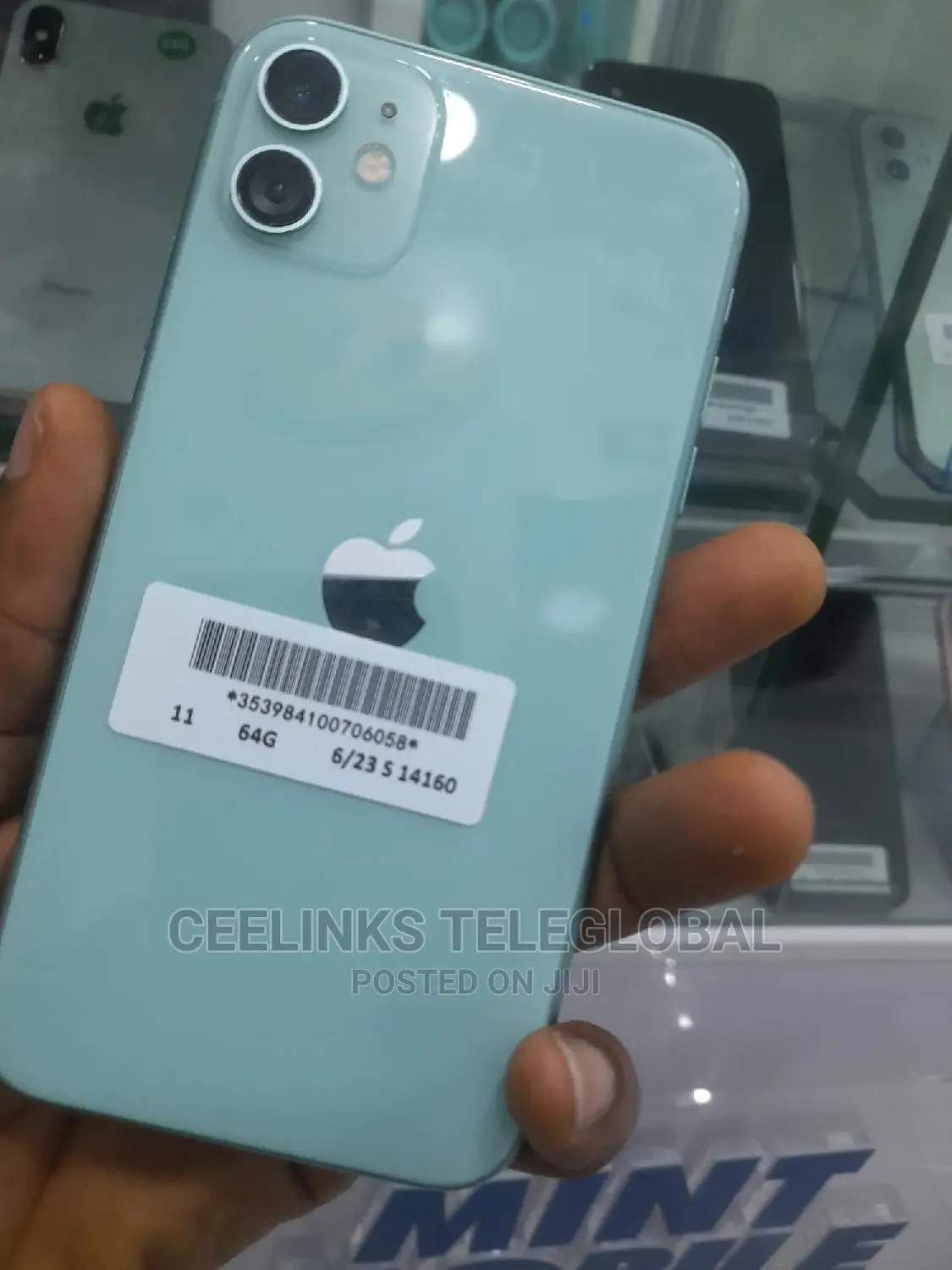 Apple iPhone 11 64 GB Silver