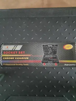 Socket Set Tools Box (216 PCS)
